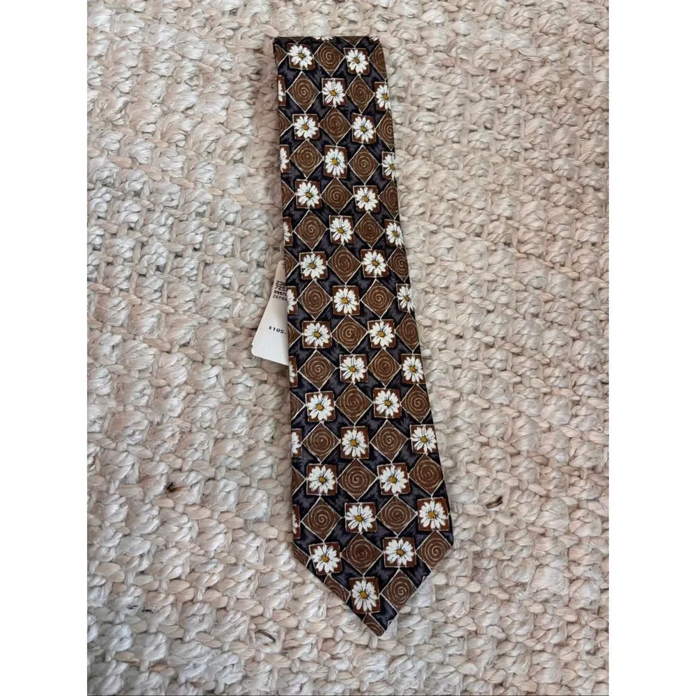 NWT Ermenegildo Zegna Italian Silk Floral Geometric Necktie Brown Black Designer